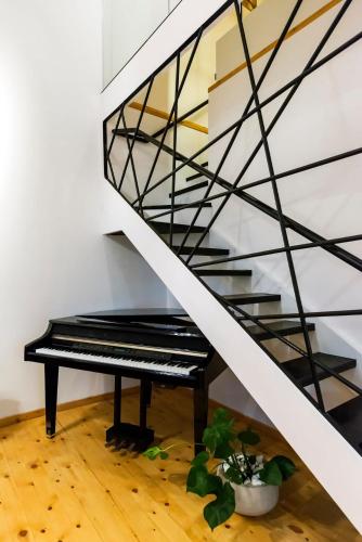 Aigli Seafront Loft-Bespoke Design Gem