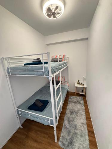 Love & Stay House - Wifi - AC - Swimming pool - By Bedzy
