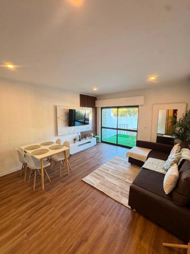 Love & Stay House - Wifi - AC - Swimming pool - By Bedzy