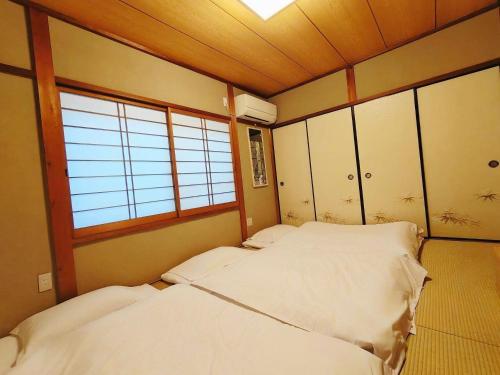 near gion area, machiya in chomyoji temple, 5min to Sanjo station