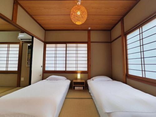 near gion area, machiya in chomyoji temple, 5min to Sanjo station