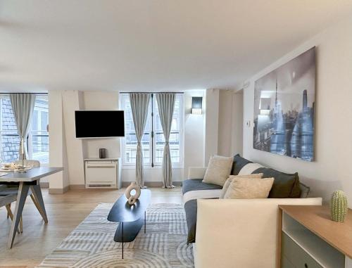 Apartment with lift saint-germain-des-pres
