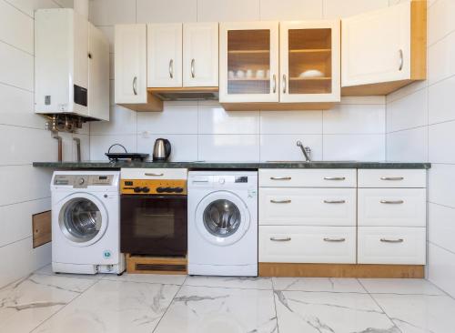 Comforatble 3BR Apt Near Kaufpark Alterlaa