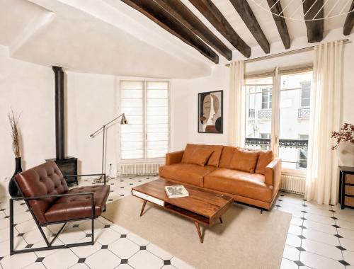 Spacious & modern property in Le Marais