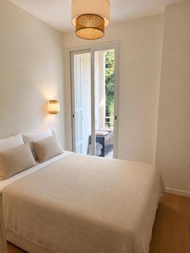 Charming 1-bedroom apartment with small terrace, fully equipped