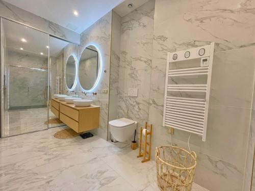 Apartment in Carré D'or near Promenade des Anglais