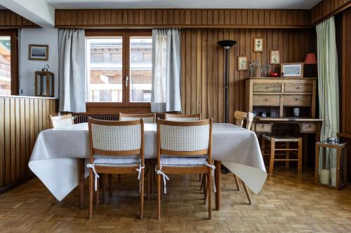 La Ruinette-3-bed flat with balcony in Verbier