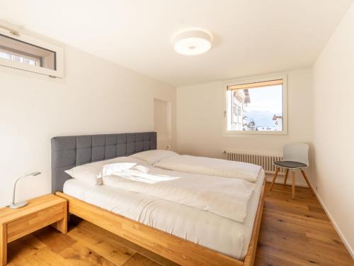 Apartment Majo 3-5 by Interhome