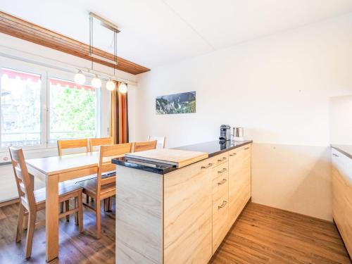 Apartment Val Signina 4-8 by Interhome