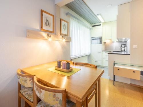 Studio Val Signina 7-1 by Interhome