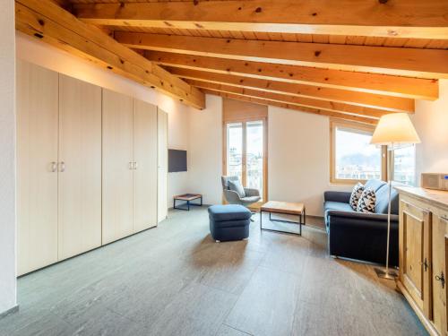 Apartment Darschalè 11 by Interhome