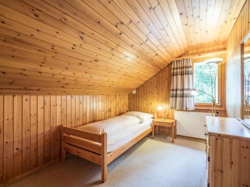 Apartment Val Signina 1-13a by Interhome