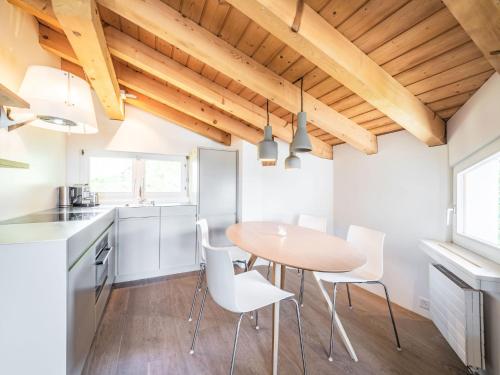 Apartment Cocoon-Laax by Interhome