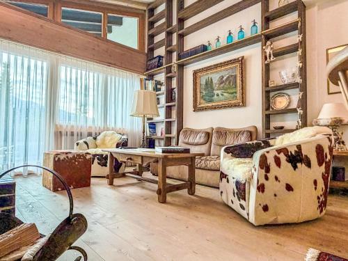 Apartment Las Muotas by Interhome
