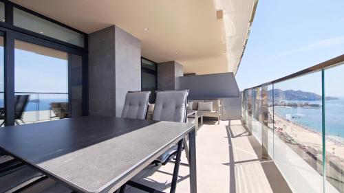 SUNSET SAILORS elegant apartment
