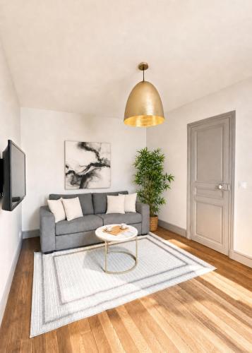 Arc de Triomphe - Premium family apartment for 5