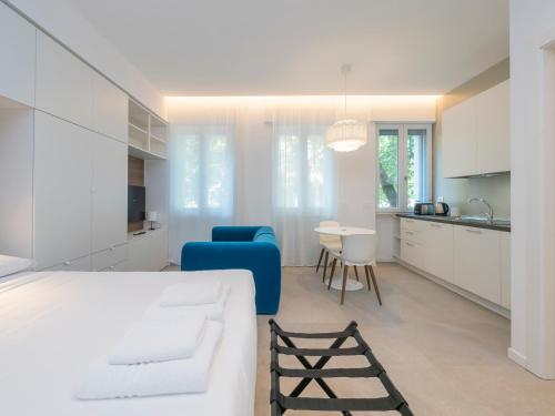 Brand New Modern Studio, Bocconi 10 min Walk