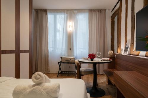 Cozy studio heart Marais- Paris center- Notre-Dame