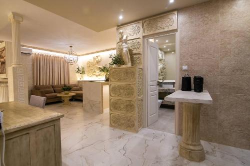 CENTAURIA Greek Luxury Suite 5' Port Gate 7-8 & Cruises Gate 11-12