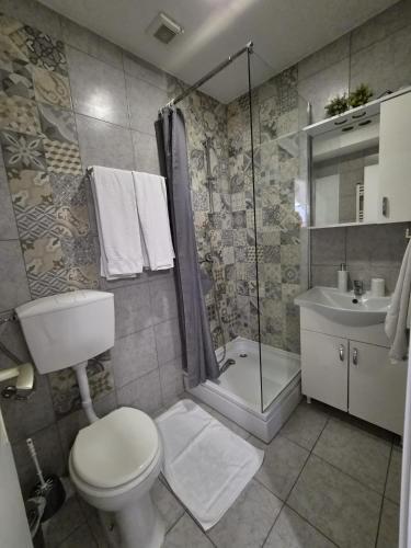 Hill apartman - MAKSIMIR Rebro