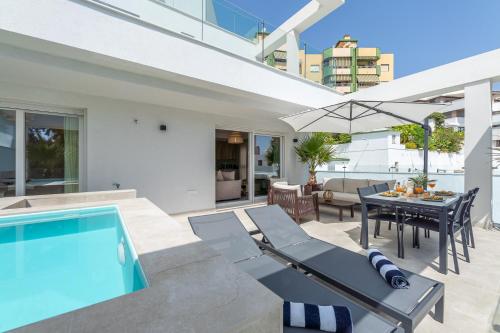 797 HOLIDAY RENTALS - Lujoso piso con piscina privada