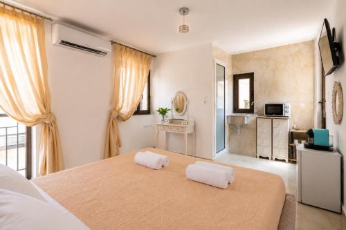 Helios Cave Suite