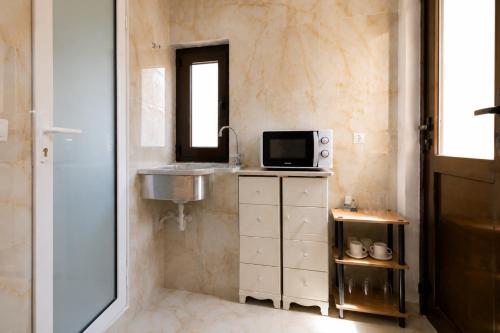 Helios Cave Suite
