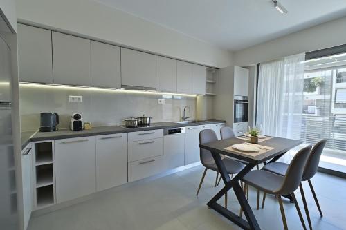 Modern and Lux Apartment - Cyane