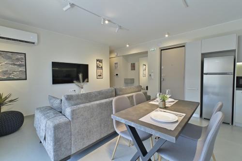 Modern and Lux Apartment - Cyane