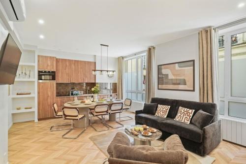 Lavie Maison - Near City Hall, Paris