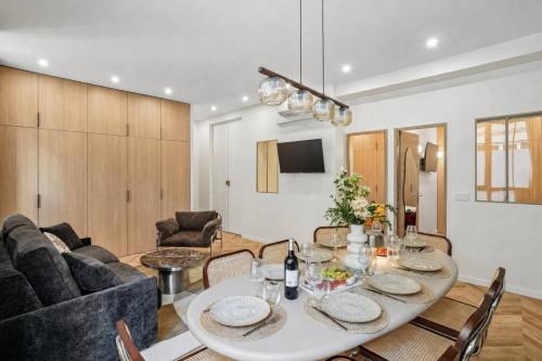 Lavie Maison - Near City Hall, Paris