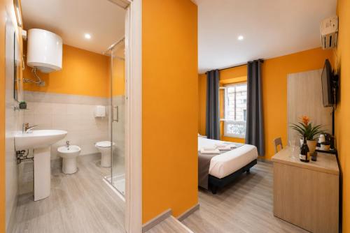 New Moon Guesthouse