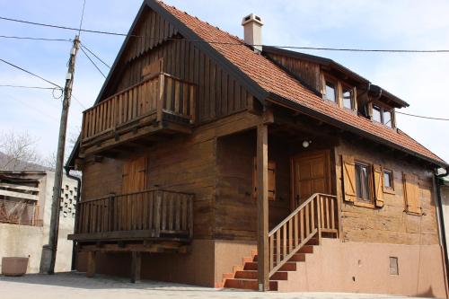Budova, kde se bed and breakfast nachází