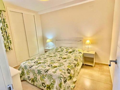 Enjoy Apartment beautiful sea view, perfect for cyclists