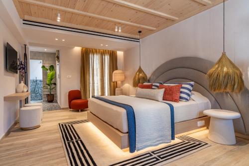 Naxian Nest Suites and Apartments
