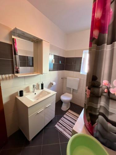 Apartment Ana Skale