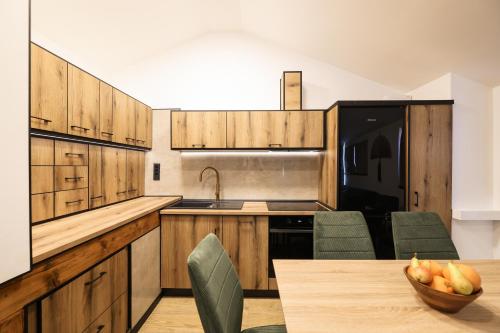 Deluxe Dino room & studio apartment by Adex travel