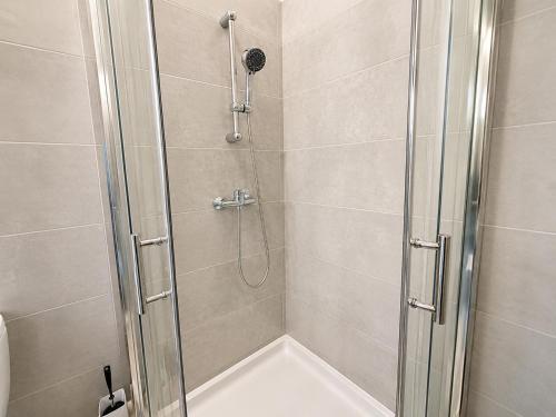 Beautiful 2BR Apartment With WIFI in a Prime Location
