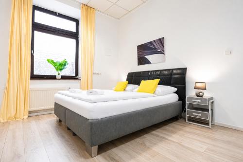 Bright 1BR Apt, Prime Vienna Location & WIFI