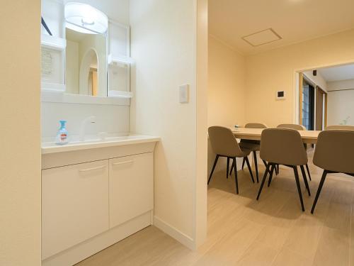 Shibuya,13min from Hatsudai or Hatagaya Sta, 2min to Shinjuku Sta, Switch, Wi-Fi, massage chair