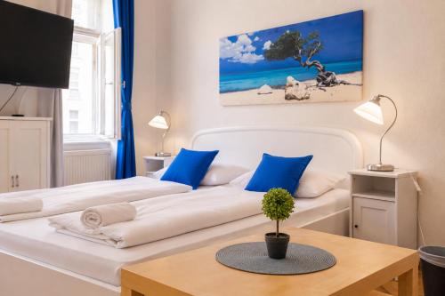 Stylish 2BR, Perfect Location & Well Connected