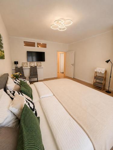 Cozy Belvedere Apartment