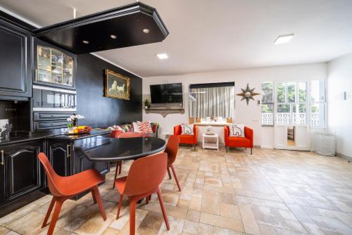 Cat ART Home Costa Adeje - 3 BR - Near Siam Park - Private Pool