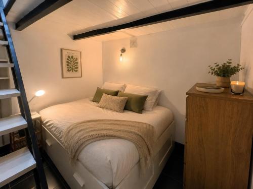 Appartement Paris centre calme WIFI 4 pers
