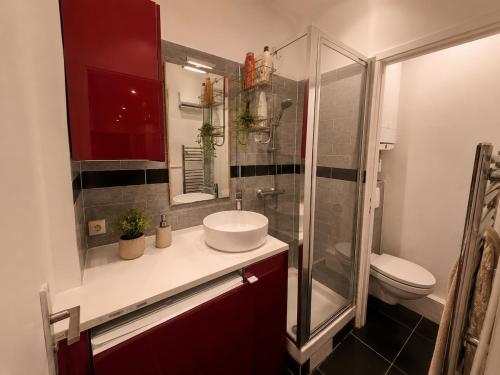 Appartement Paris centre calme WIFI 4 pers