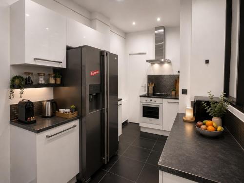 Appartement Paris centre calme WIFI 4 pers