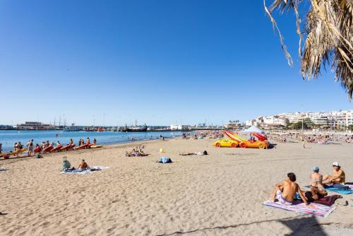 TOP New apartment center Los Cristianos