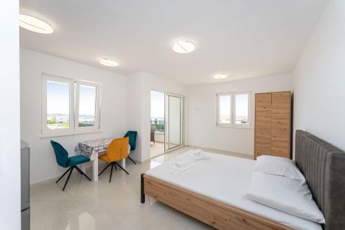 CC Deluxe Villa RyNoV with Sea View