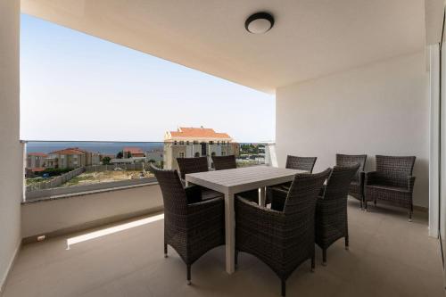 CC Deluxe Villa RyNoV with Sea View