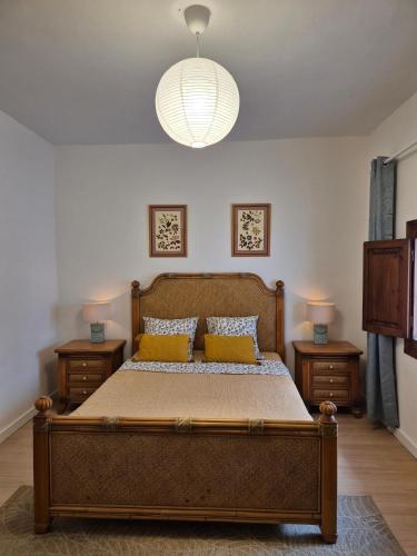 Spacious 4 bedroom townhouse with terraces and garage